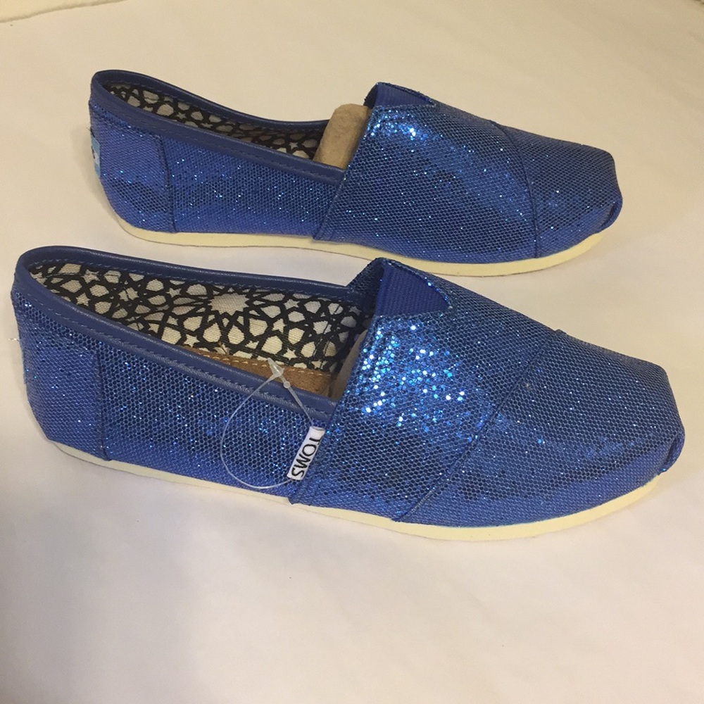 Women’s Toms
